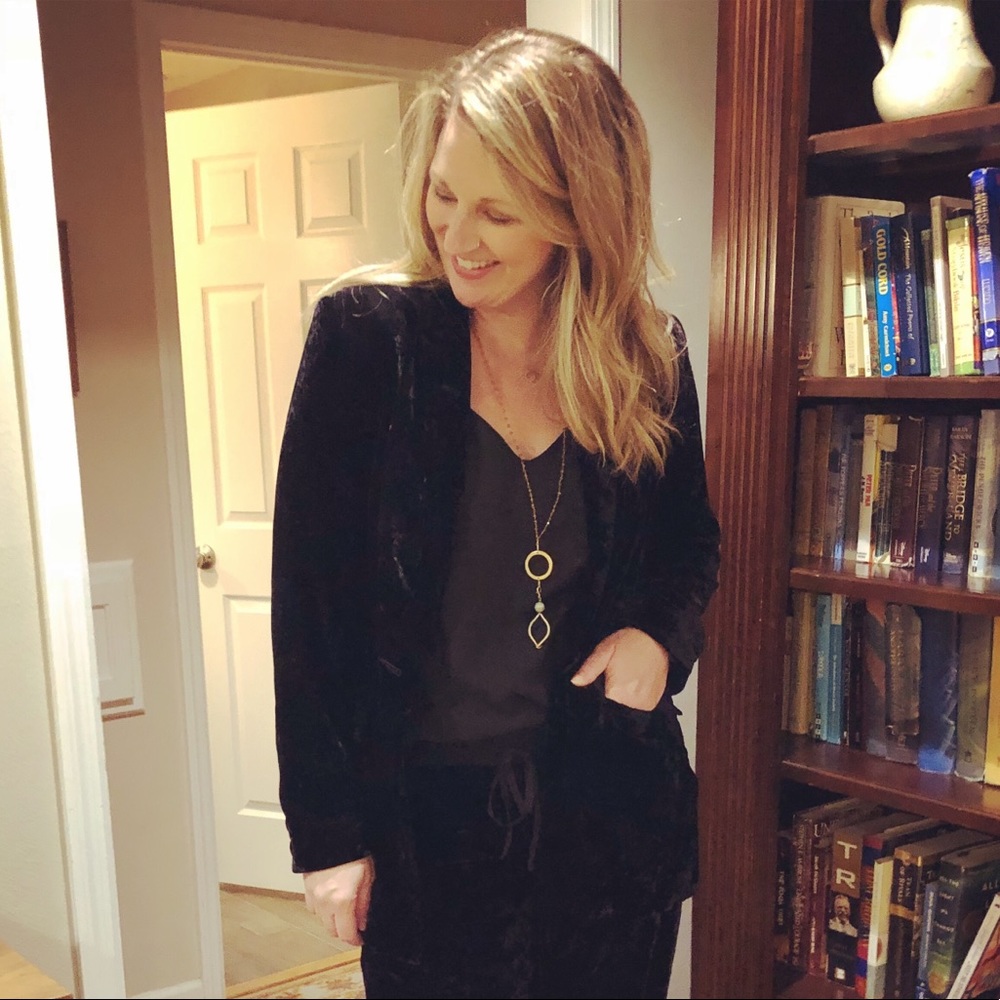 Meet your Posher, Mary jane